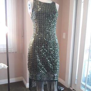 Verty designers 1920s solid green sequin